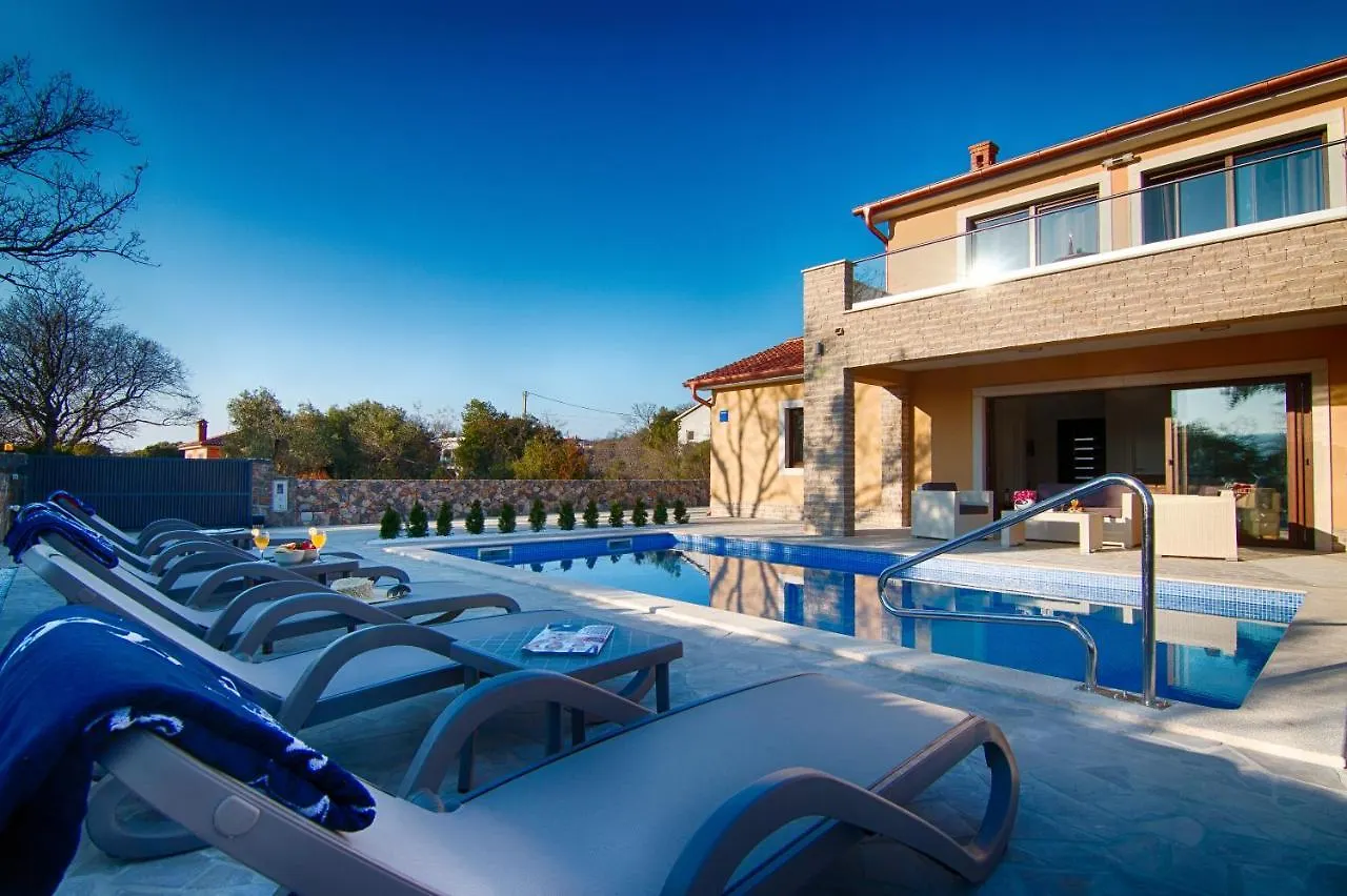 Modern Villa With Pool, Sea View, Near The Sea And The Beach - By Traveler Tourist Agency Krk Id 2168 Pinezici