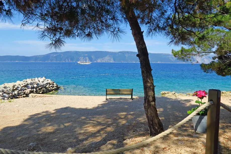 Modern Villa With Pool, Sea View, Near The Sea And The Beach - By Traveler Tourist Agency Krk Id 2168 Pinezici