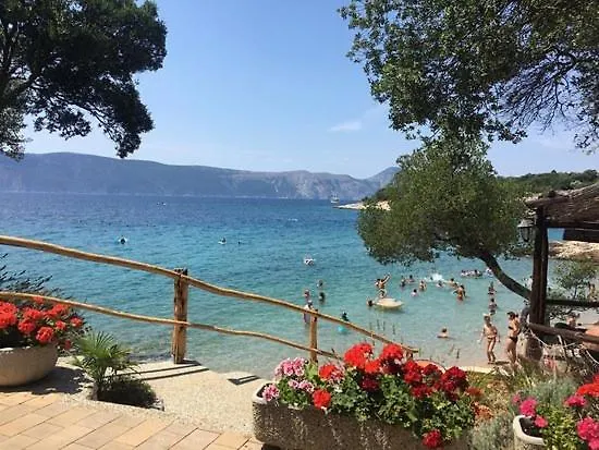 Modern Villa With Pool, Sea View, Near The Sea And The Beach - By Traveler Tourist Agency Krk Id 2168 Pinezici